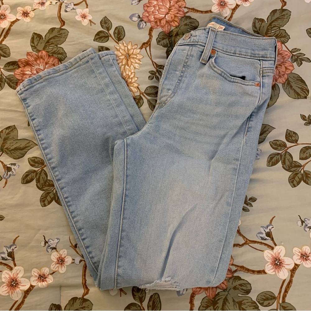 Levi's Ribcage Ankle Straight Jeans